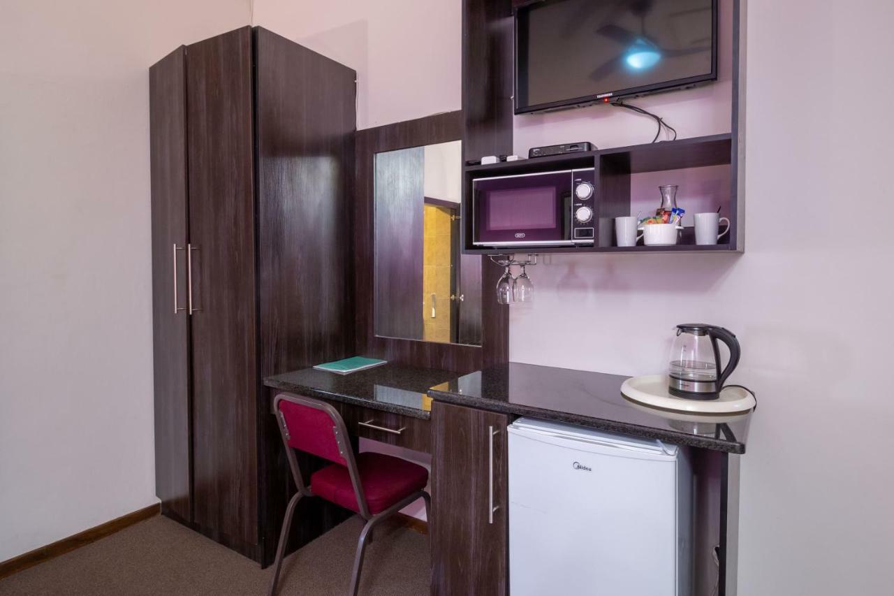 Lala Dene Lodge بلومفونتين المظهر الخارجي الصورة